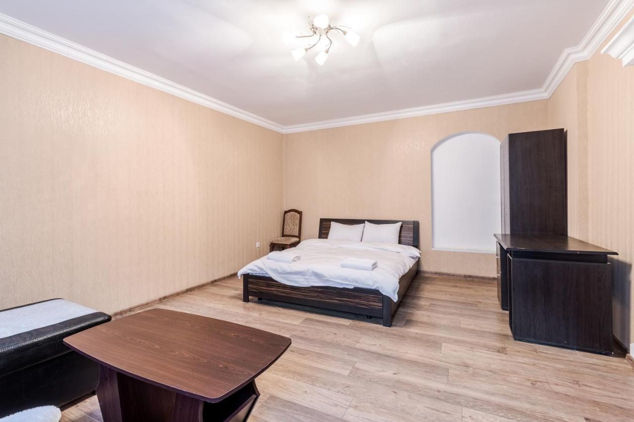 New Ruska Apartment Lviv Exterior photo